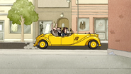 S5E32.041 Hobos in a Fancy Golden Car