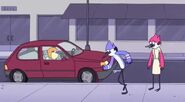 S3E25 Mordecai running away 1