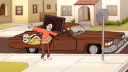 S6E07.098 Joanne Removing the Old Man from His Car