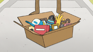 S7E01.044 Rigby's Stuff in a Box