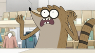 S8E04.016 Rigby is Frustrated