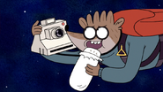 S5E18.52 Rigby Taking the Photo