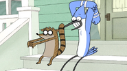 S7E11.048 Mordecai and Rigby Stretching 01