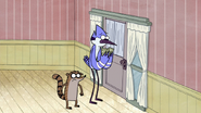 S2E09.091 Mordecai Holding the Money to Pay Party Pete