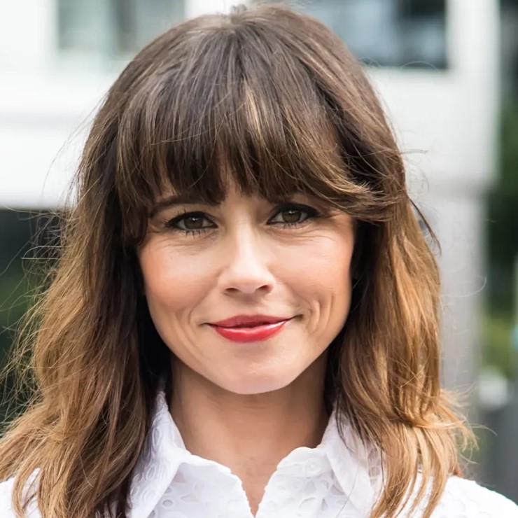 Linda Cardellini Movies And Tv Shows