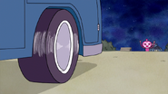 S4E35.223 The Van Heading Towards the Giant Huggstable