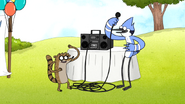 S5E13.008 Mordecai & Rigby Finished Rapping