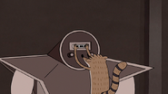 S4E30.103 Rigby Putting in the 8-Track Tape