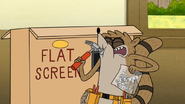 S6E07.067 Rigby Hitting Himself with a Hammer