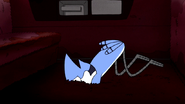 S5E04.002 Mordecai Dives In