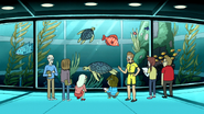 S6E15.003 Eileen at the Aquarium