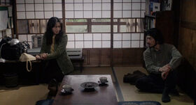 Reiko discuss with Ryuji