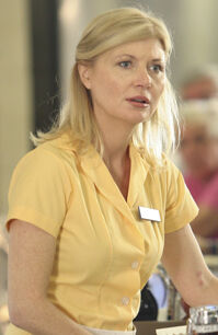 Beth Broderick.jpg