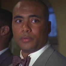 1x11 Xavier-salaam-3