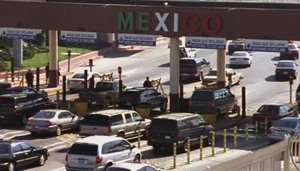 2x01 Mexico-border