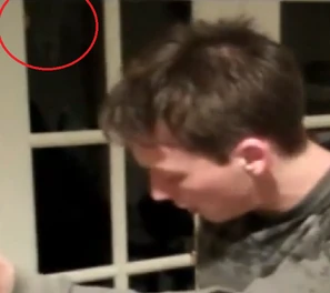 Vinnie's third sighting of the Slender Man.