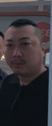Hwang Jae-hun sending a picture to Seong Gi-hun when he searched the Oksu station.