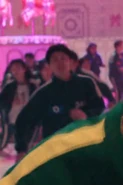 Player 344 running in Round 5.