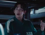 Myunggi-realises-thatjunheeishere.png (613 KB) Myung-gi shocked to find out Jun-hee is there.