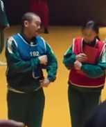 Player 192 attempting to switch vests with Player 440.