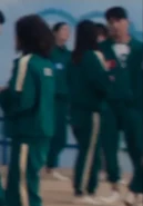 Player 080 talking with Player 111 before the Six-Legged Pentathlon