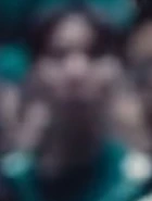 Player 080 watching Thanos threaten Myung-gi.