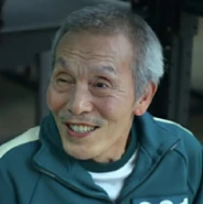 Oh Il-nam 2020.png (153 KB) Him asking Seong Gi-hun to join Seong Gi-hun's team.