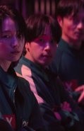 Player 377 looking at Min-su and Nam-gyu.