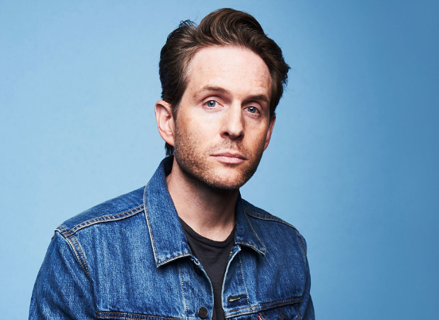 Glenn Howerton - Wikipedia