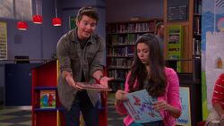 Phoebe's a Clone Now - The Thundermans (Season 1, Episode 14) - Apple TV