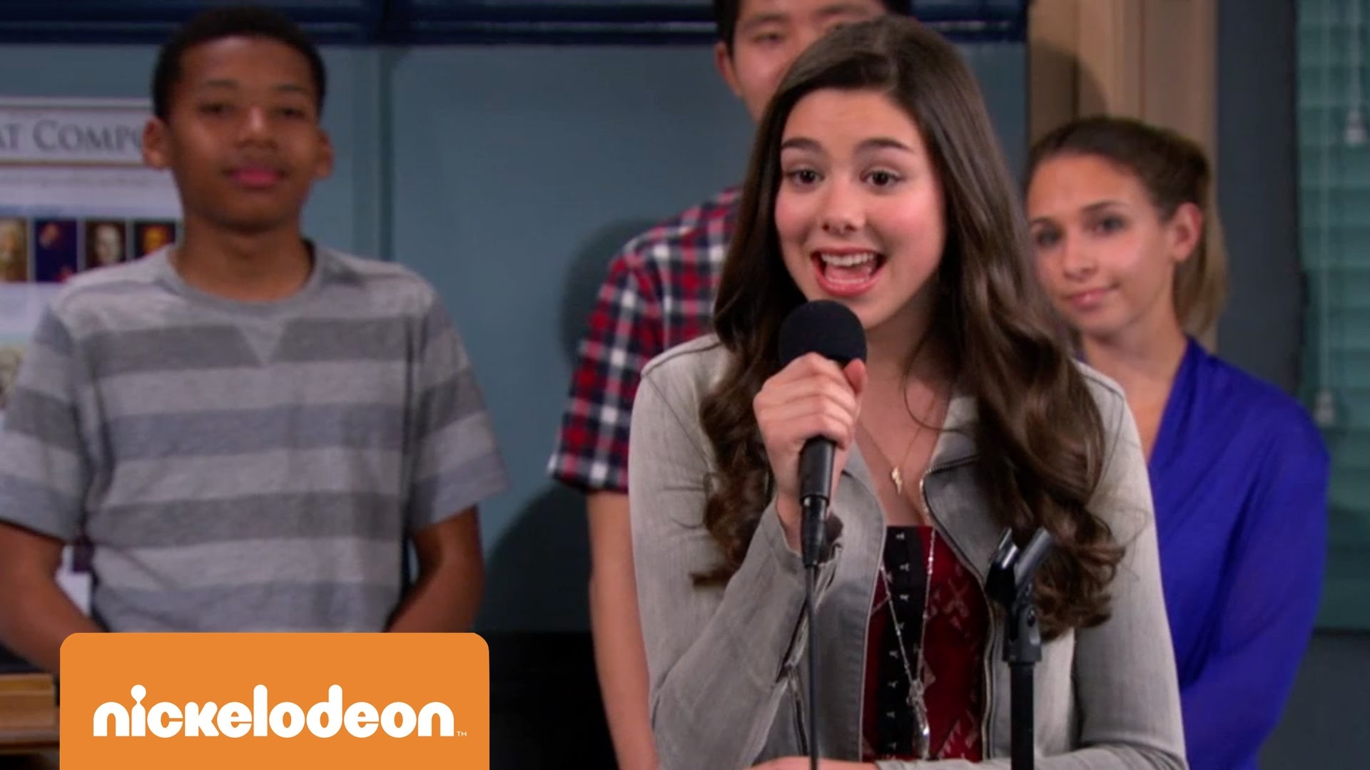 Throw Back with The Thundermans' Kira Kosarin  🎵What you see is not what  you get, living our lives with a secret 🎵 Live it up with The Thundermans'  Kira Kosarin and