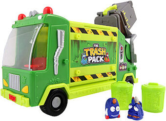 trash pack garbage truck