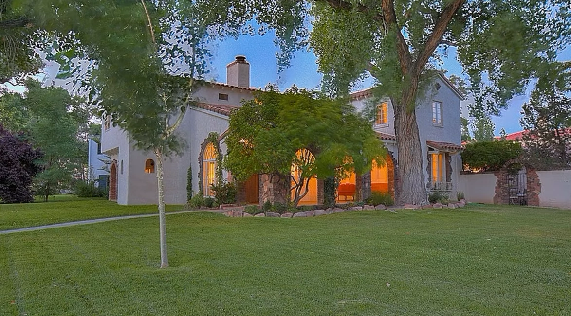 Jesse's House (9809 Margo Street) Thetricksterandtheban Wiki Fandom