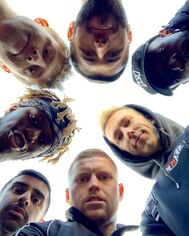 Group45.jpg (186 KB) Group45