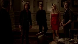 Nel Portare Fuori I Morti