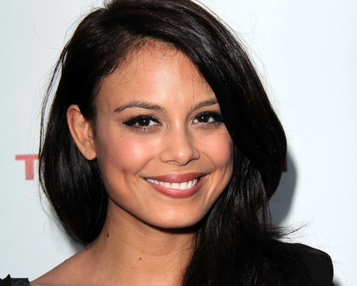 Nathalie Kelley The Vampire Diaries & Originals Wiki Fandom