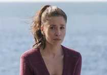 Fear-the-walking-dead-episode-201-ofelia-mason-935.jpg (301 kB)