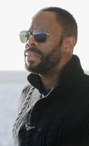 Fear-the-walking-dead-episode-201-strand-domingo-400.jpg (140 kB)