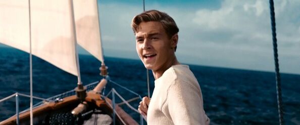 Callan McAuliffe como Joven Jay Gatsby en Gatsby