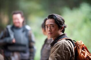 Steven Yeun en el episodio "Us" de la Temporada 4