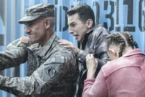 Fear-the-walking-dead-803-045.jpg (431 kB)