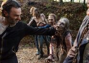 The-walking-dead-episode-616-rick-lincoln-4-935