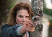 The-walking-dead-episode-608-deanna-feldshuh-2-935