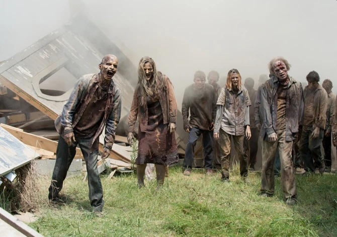 The-walking-dead-episode-608-walkers-2