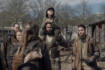 The-walking-dead-s11e01-acheron-part-i-080.jpg (1,72 MB)