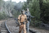 Fear-the-walking-dead-803-008.jpg (326 kB)