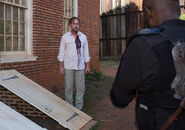 The-walking-dead-episode-813-morgan-james-935