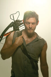 Daryl en su atuendo característico de las primeras temporadas.