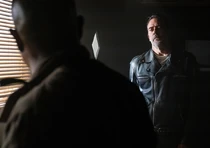 The-walking-dead-episode-801-negan-morgan-3-935.jpg (237 kB)