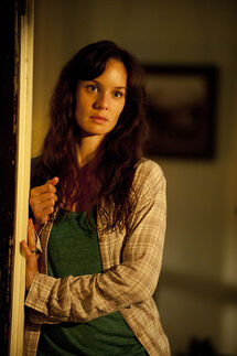 Sarah Wayne Callies en el episodio "Cherokee Rose" de la Temporada 2.